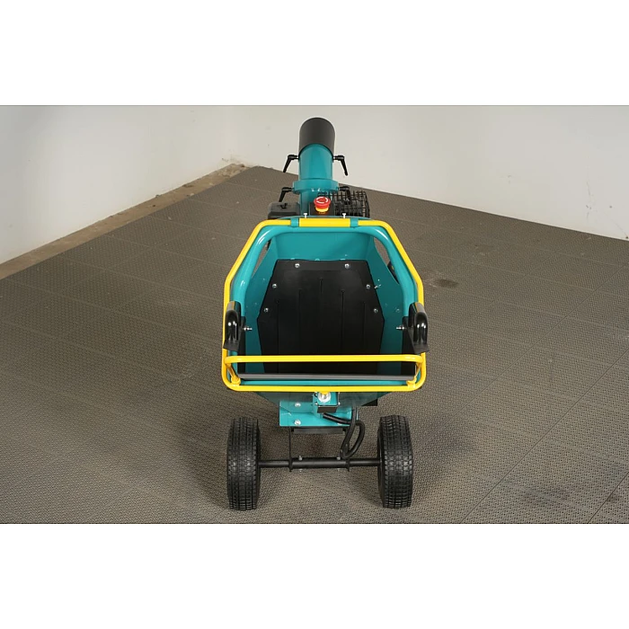 GT100 Wood Chipper